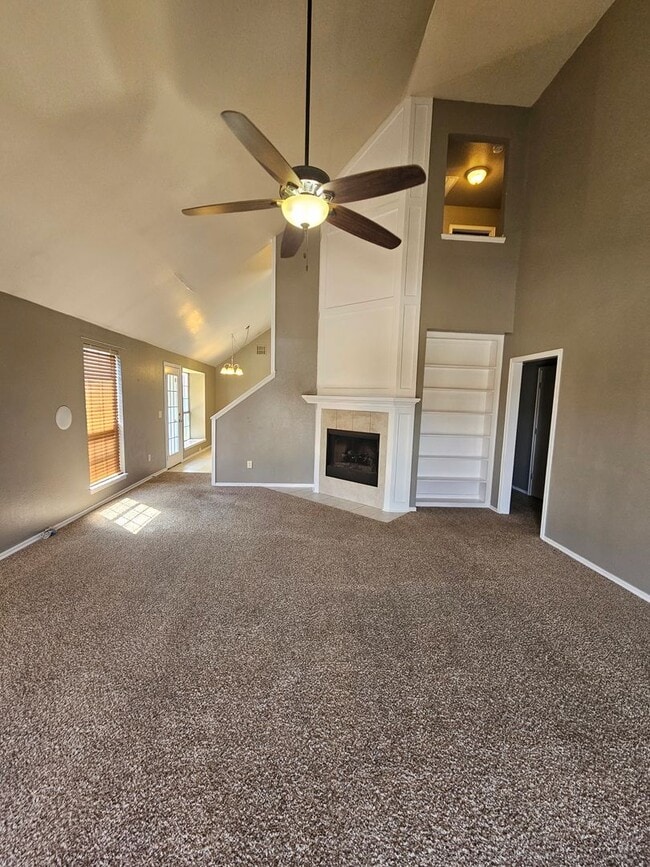 Photo - (4) Bed/(3) Bath in Moore with Storm Shelter! Avail NOW!! House
