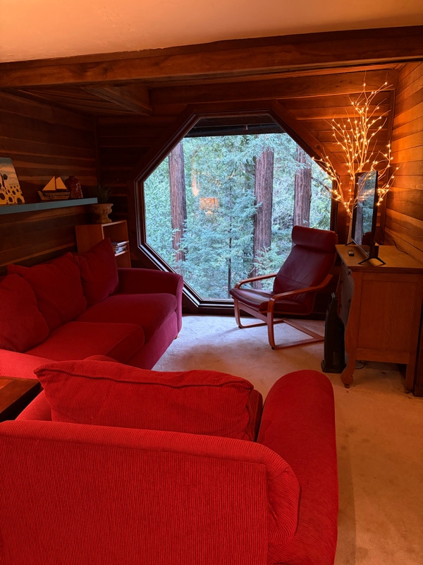 Building Photo - 19471 Madrone Ct