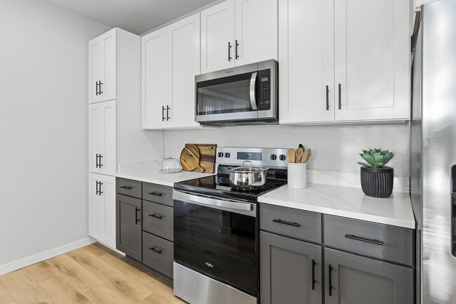 Kitchen | Apartments - Apex at Verona