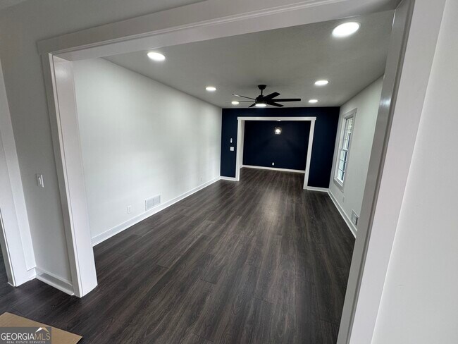 Foto del edificio - 1390 White Oak St SE