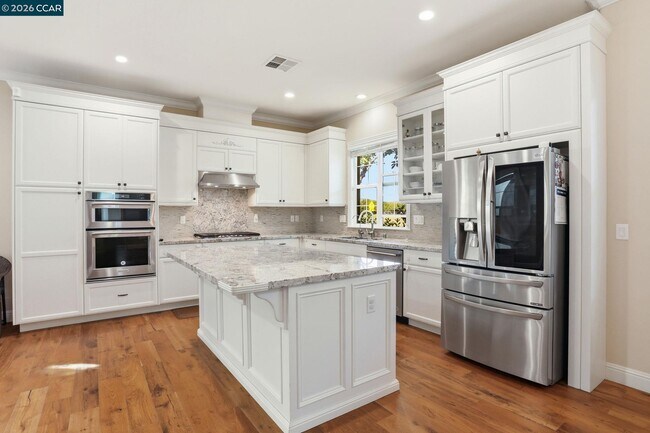 Foto del edificio - 5043 Ivy Leaf Springs Rd