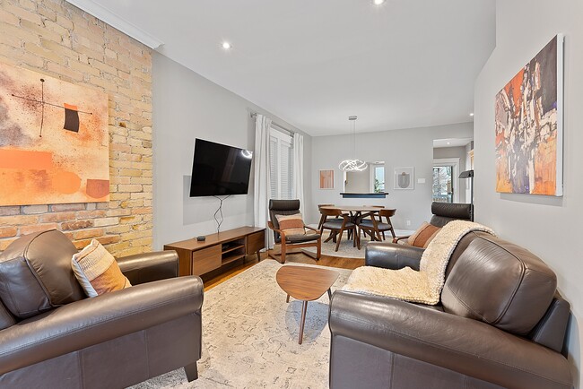 Photo du bâtiment - 39 Lee Ave