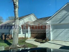 Building Photo - 1750 Ridgefield Ct