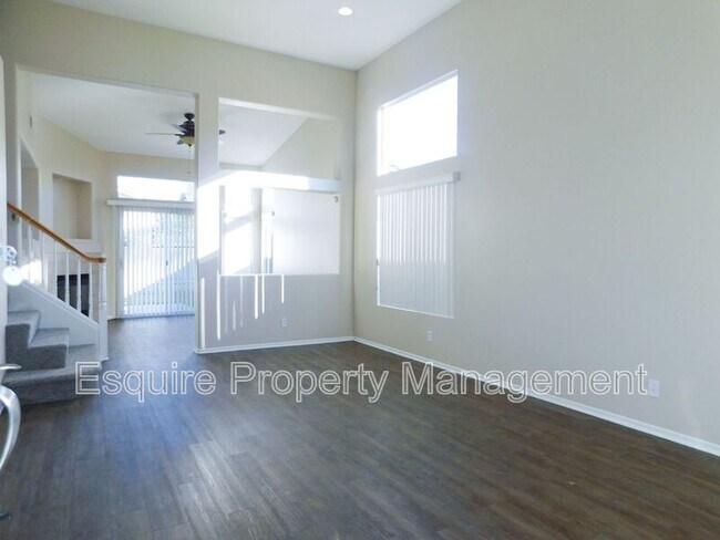 Building Photo - 435 Paseo Del Valle