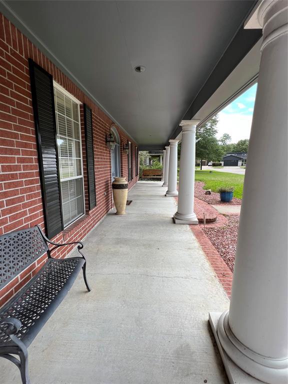 Foto del edificio - 3350 Shady Hollow Ln