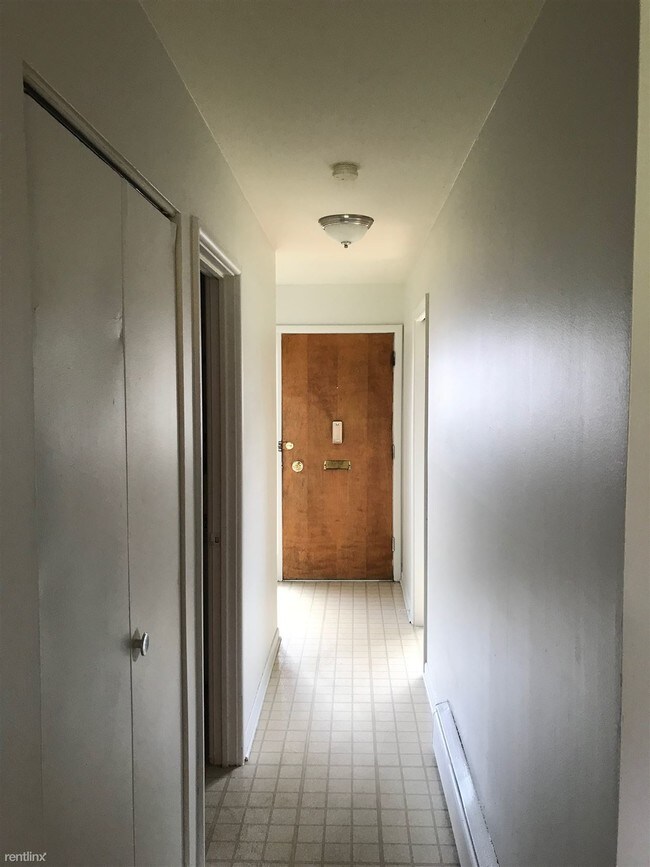 Building Photo - 2 br, 1.5 bath Apartment - 484 Madison Ave