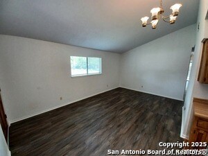 Foto del edificio - 1523 Lorelei Ln