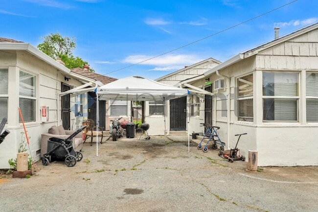 Foto del edificio - 2012 Cavallo Rd