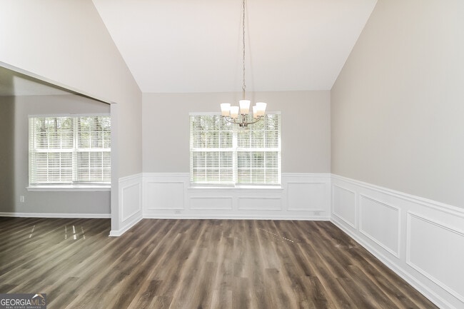 Foto del edificio - 4223 Butternut Pl