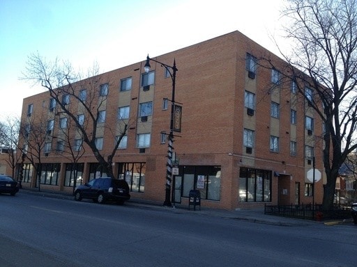 Building Photo - 7545 N Winchester Ave