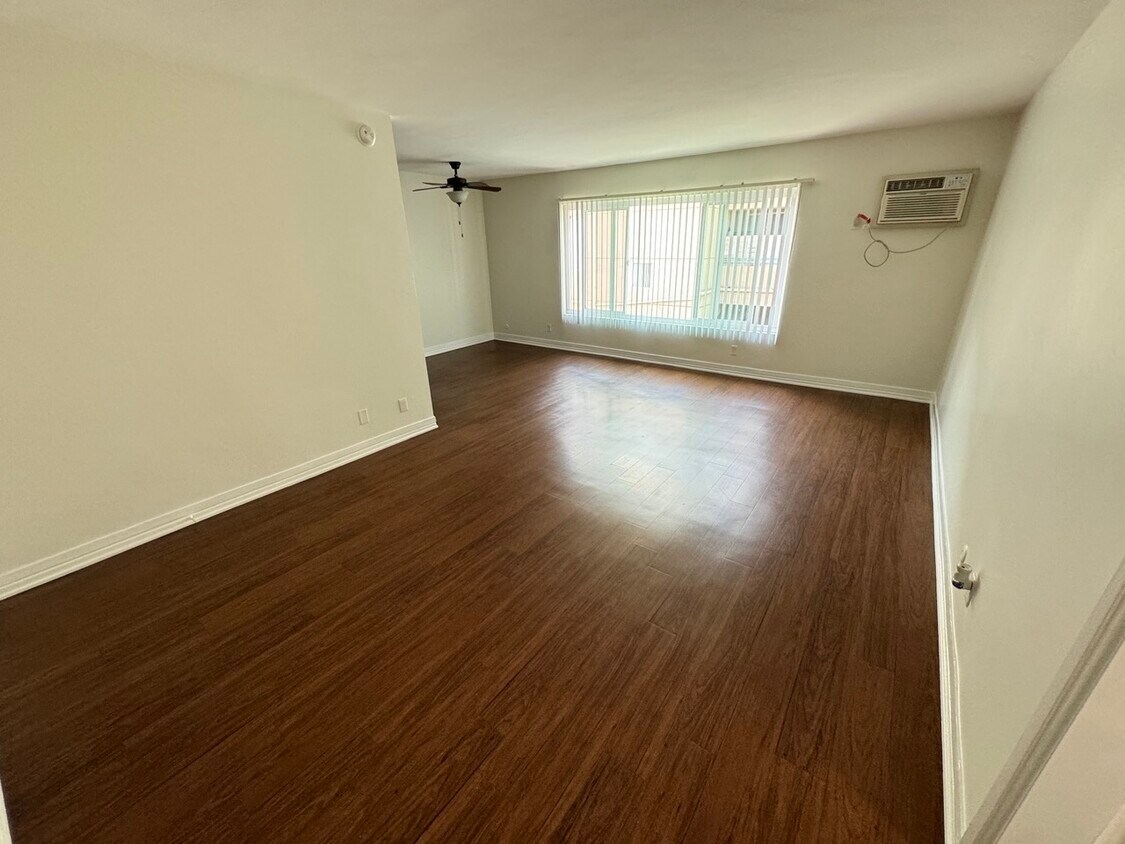 1138 S Corning St Unit 22, Los Angeles, CA 90035 Condo for Rent in