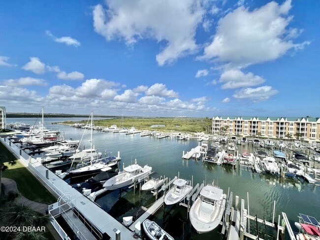 Photo - Furnished Harbour Village Condo!