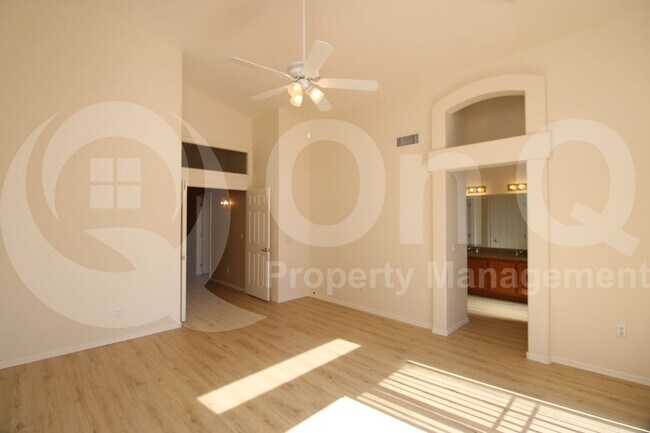 Foto del edificio - 7074 S Heather Dr