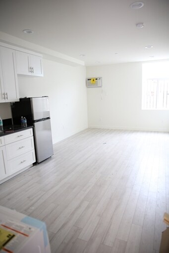 Foto del interior - 534-538 N Westmoreland Ave