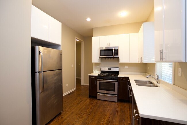 Foto del edificio - 2101 W Fletcher St