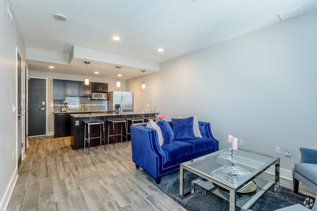 1BR, 1BA - Abbott - 909 Walnut