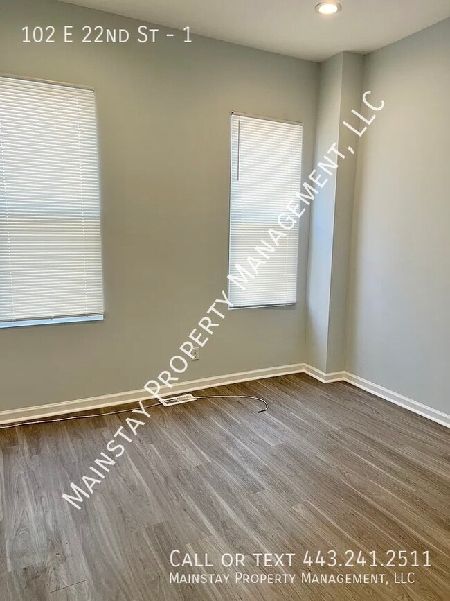 Foto del edificio - 102 E 22nd St