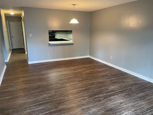Foto del edificio - 259 N Villas Ct