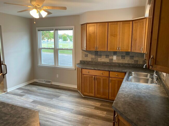 Foto del edificio - 607 Pine Street, Unit 607