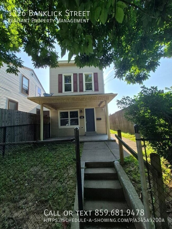 Photo - 1326 Banklick St House