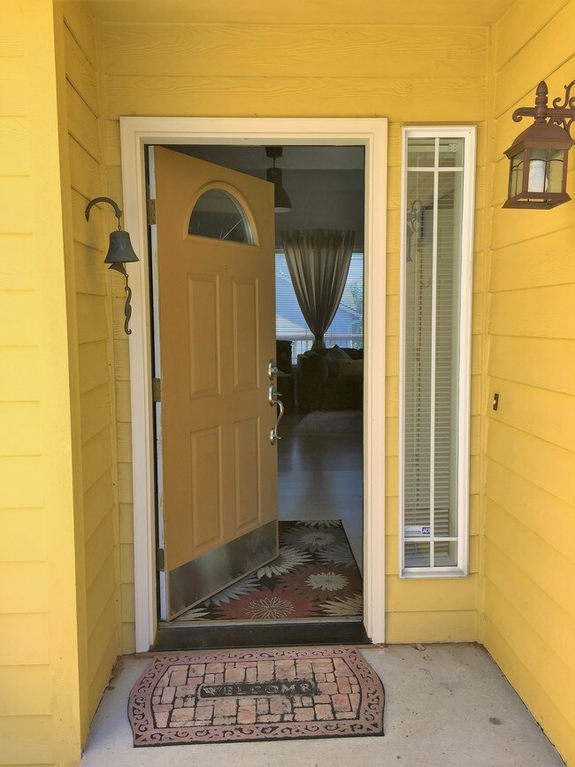 Foto del edificio - 3617 NW 29th Cir