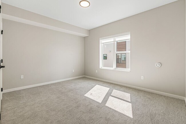 Interior Photo - Asher Apartments