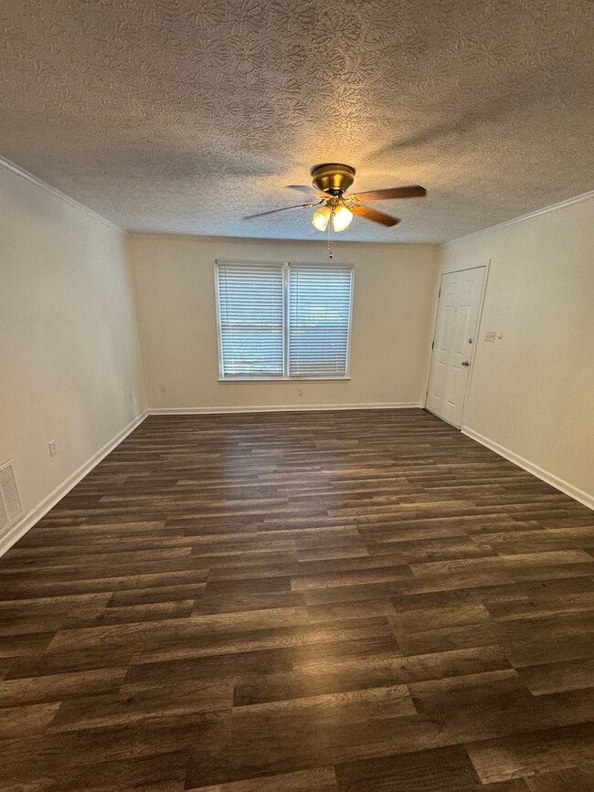 Photo - 100 Barrington Dr Apartment