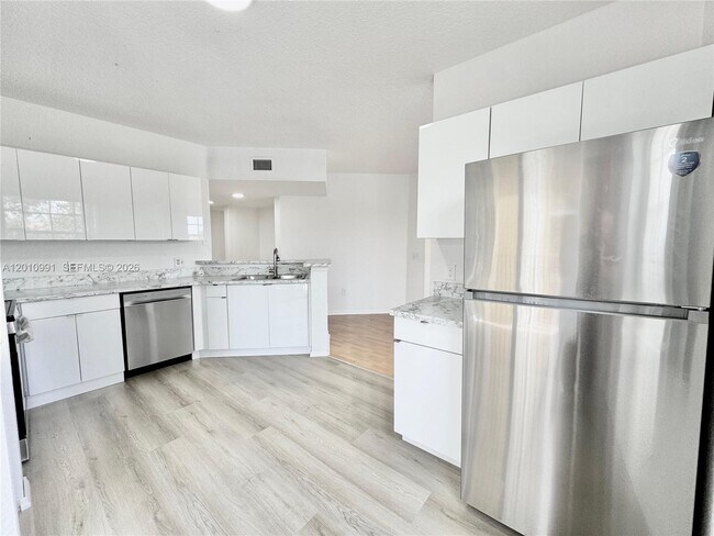 Foto del edificio - 2311 Belmont Ln