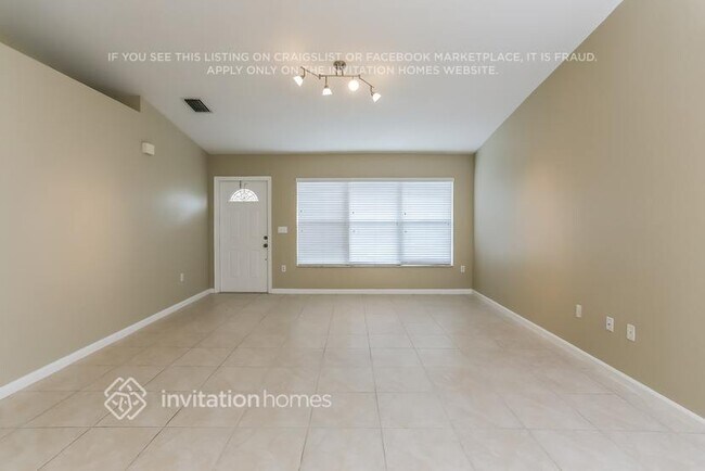 Building Photo - 1662 NW 97th Ave