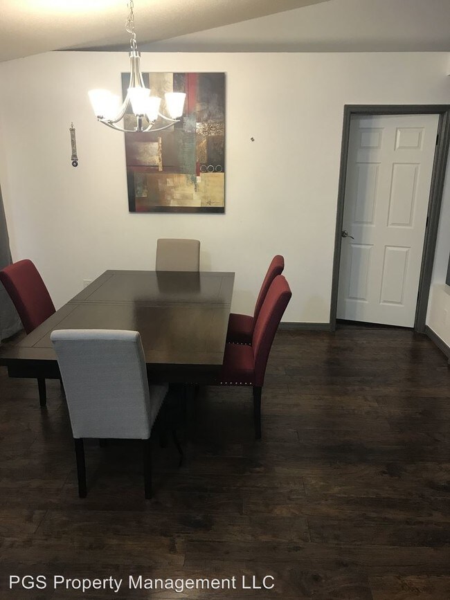 Foto del edificio - 3 br, 2 bath House - 3460 FOX HOLLOW DR.