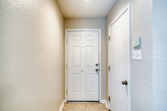 Foto del edificio - 8840 Quarry Ridge Trail