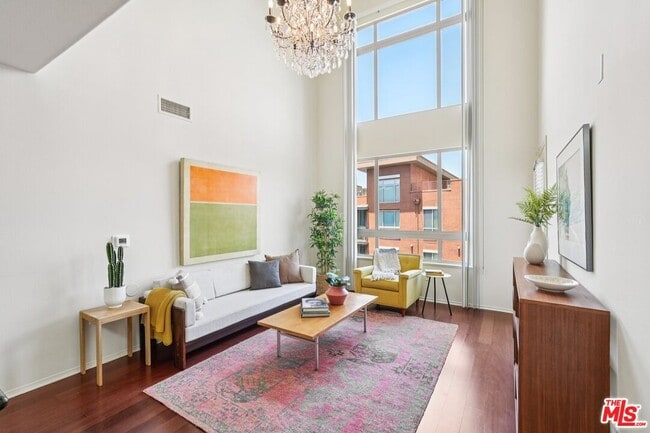 Foto del edificio - 100 S Alameda St