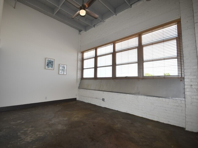 Building Photo - East End Village Lofts and Penthouses