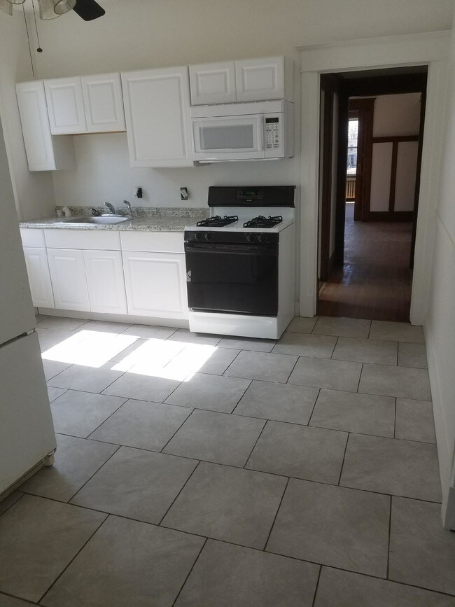 427 Hamilton St, Albany, NY 12203 427 Hamilton St Albany, NY