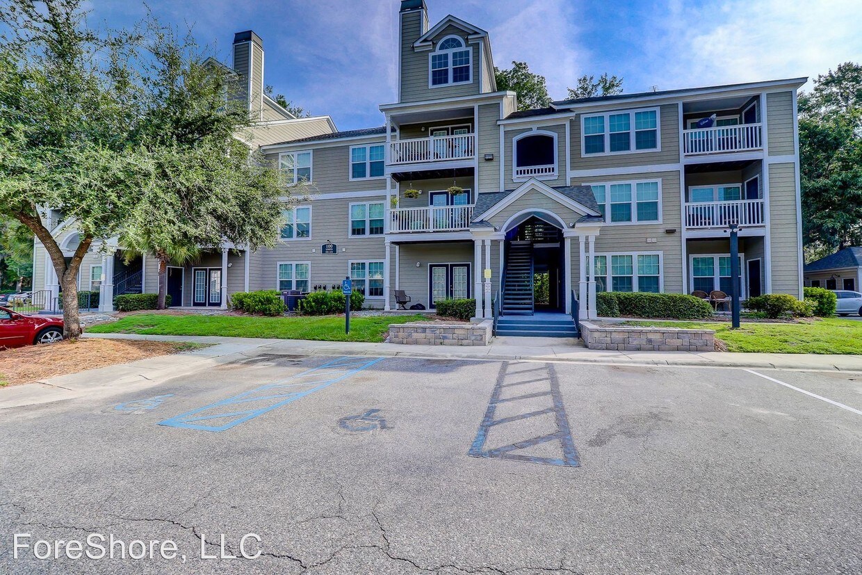 100 Kensington Blvd Unit 116, Bluffton, SC 29910 Room for Rent in