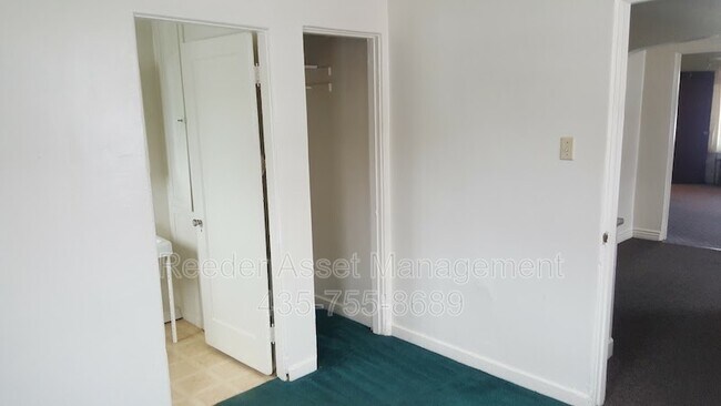 Building Photo - 70 N 500 E