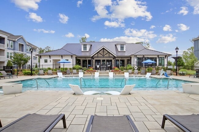 Building Photo - Lantower Garrison Park