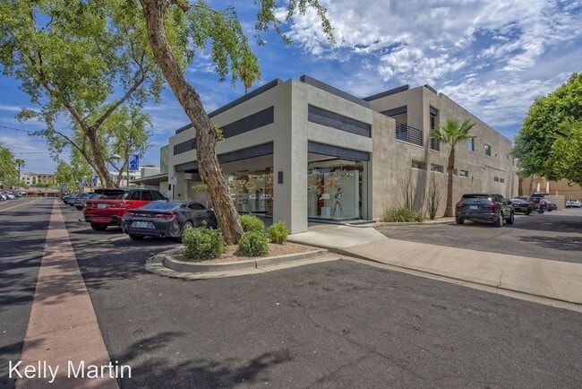 Building Photo - 2 br, 2 bath House - 4201 N Marshall Way #...
