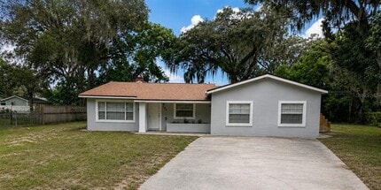 Building Photo - 326 E Palmetto Ave