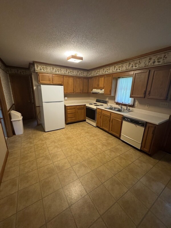Foto del edificio - 4447 Inwood Dr