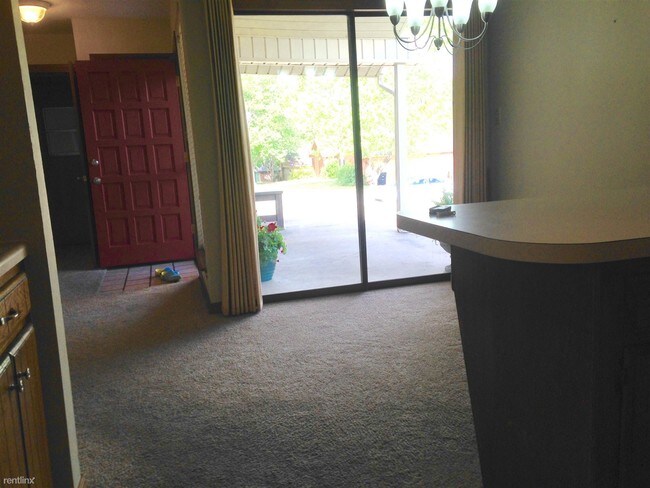 Building Photo - 2 br, 2 bath  - 47 Crown Pt