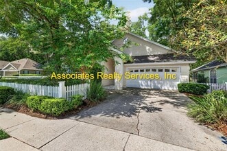 Building Photo - 10370 SW 51st Ln