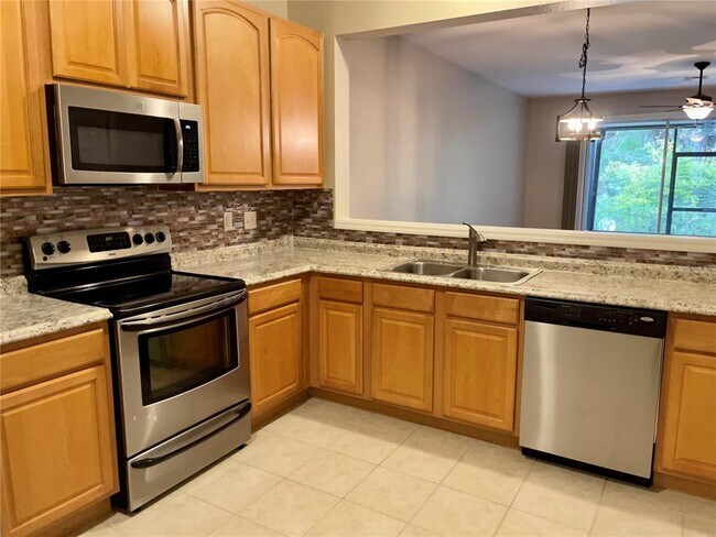 Foto del edificio - 5096 Hawkstone Dr