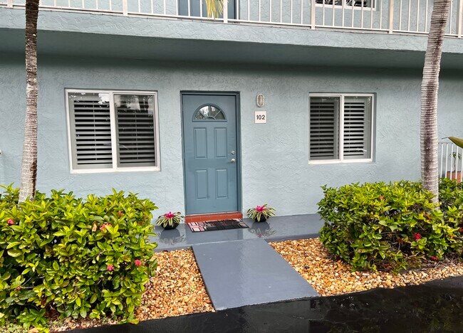 Unit 102 - 1311 NE 18th St