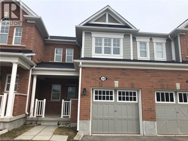 Building Photo - 258 Apple Hill Cres