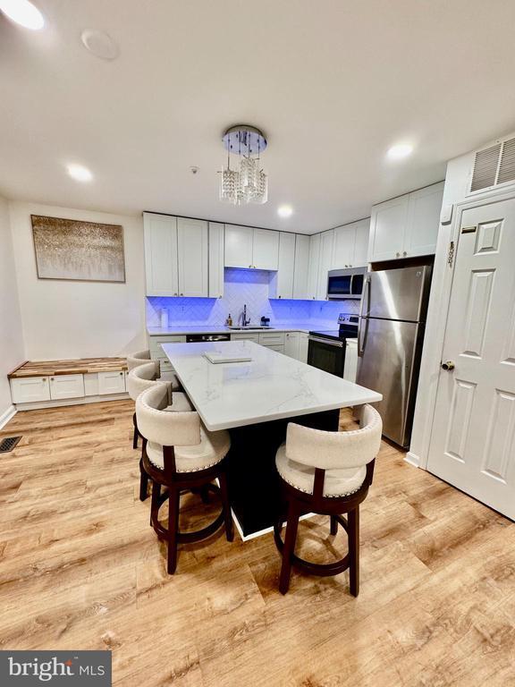 Foto del edificio - 597 Primus Ct