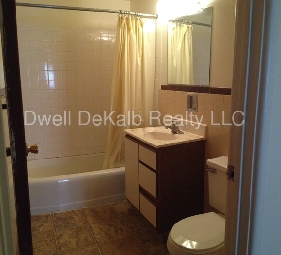 Foto del edificio - 836 Greenbrier Rd
