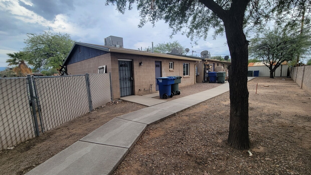Front of unit - 5636 E 26th St