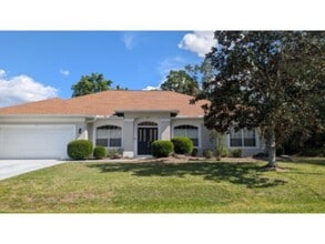 Building Photo - 107 Whispering Pine Dr