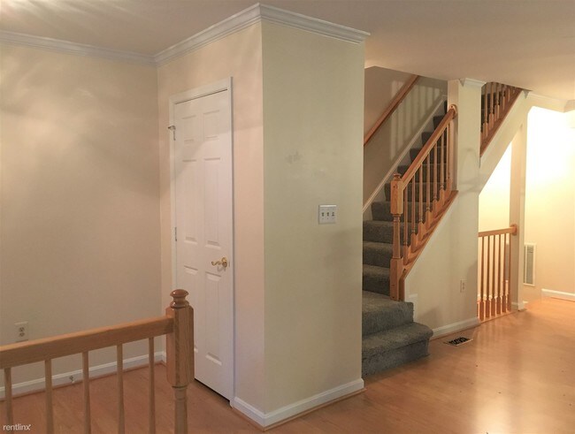 Foto del edificio - 422 Little Quarry Rd